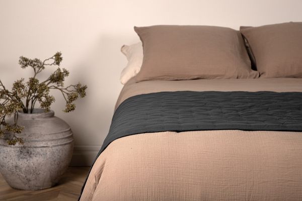 Sally Överkast Antracit — Hemvaruhuset