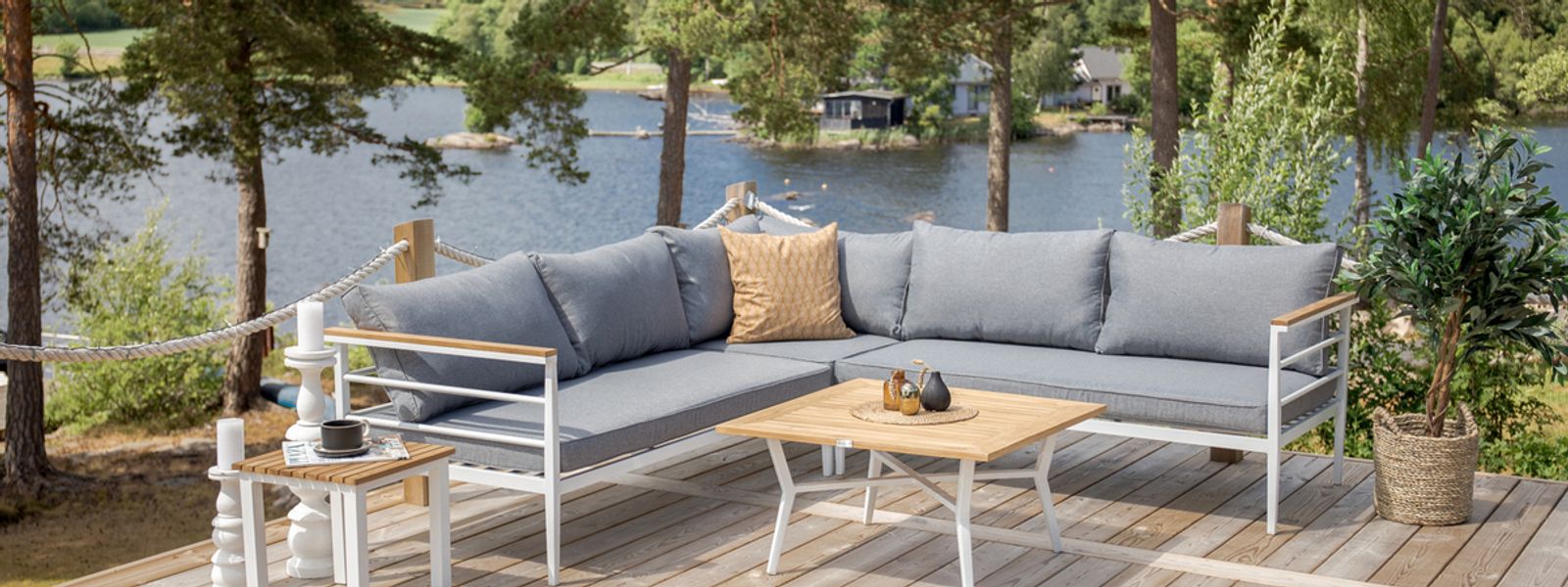 Utemöbler — Soffor & Grupper