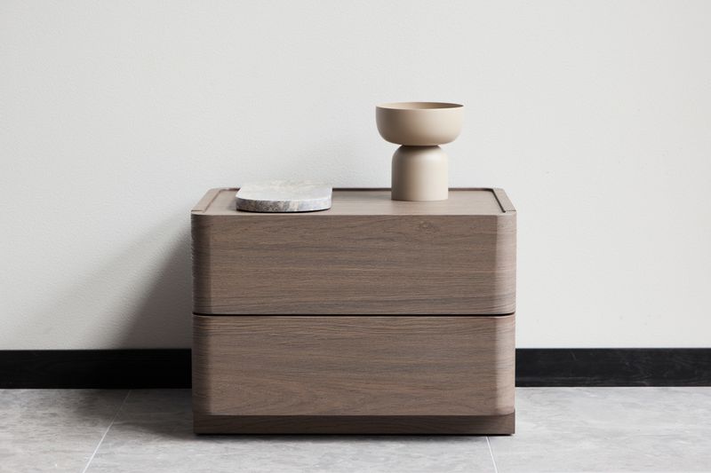 Noble Byrå - Alternate view