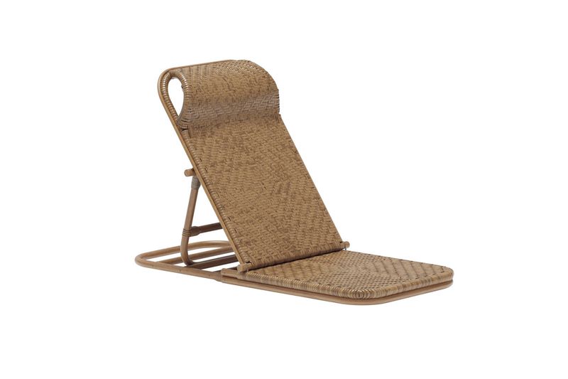 Ellie Solstolar - Alternate view