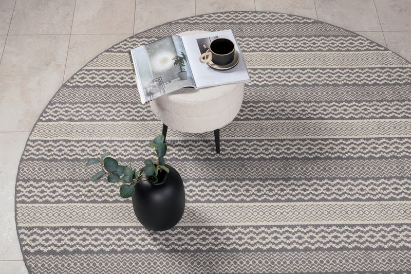 Sishu Runda Matta - Alternate view