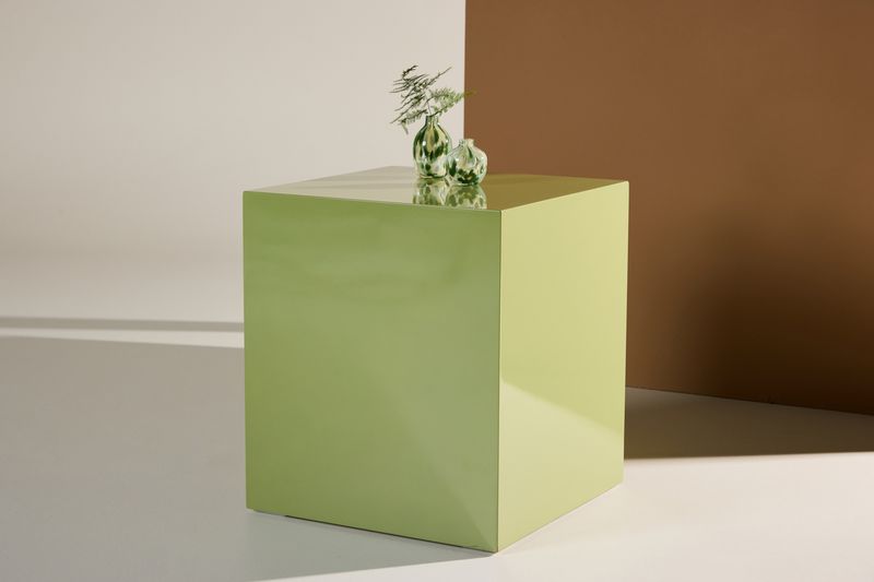 York Soffbord - Alternate view