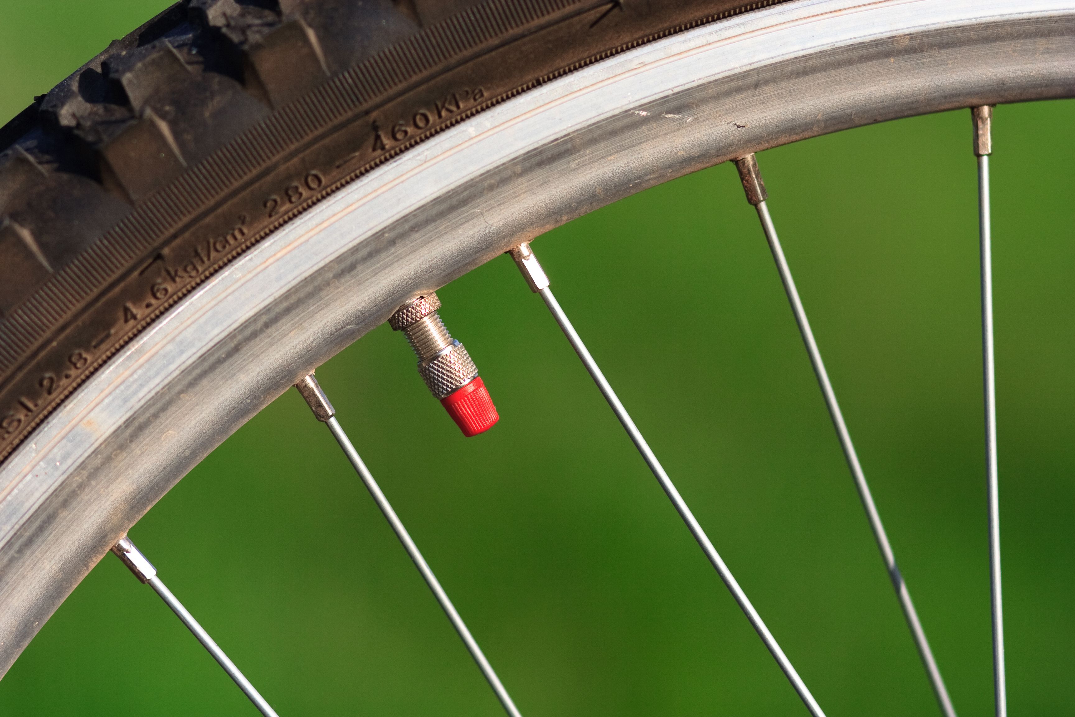 bike tire air valve