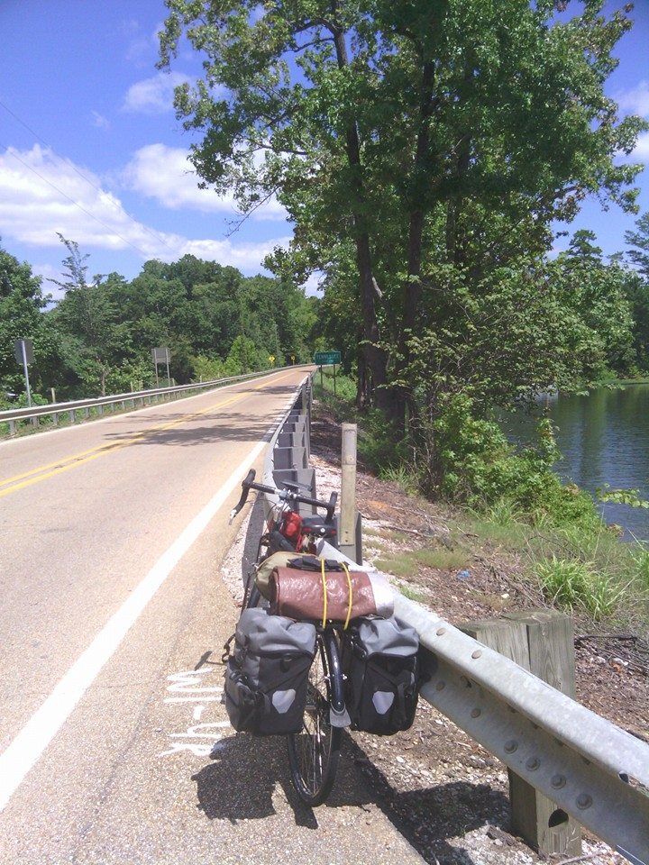 Tennessee State border