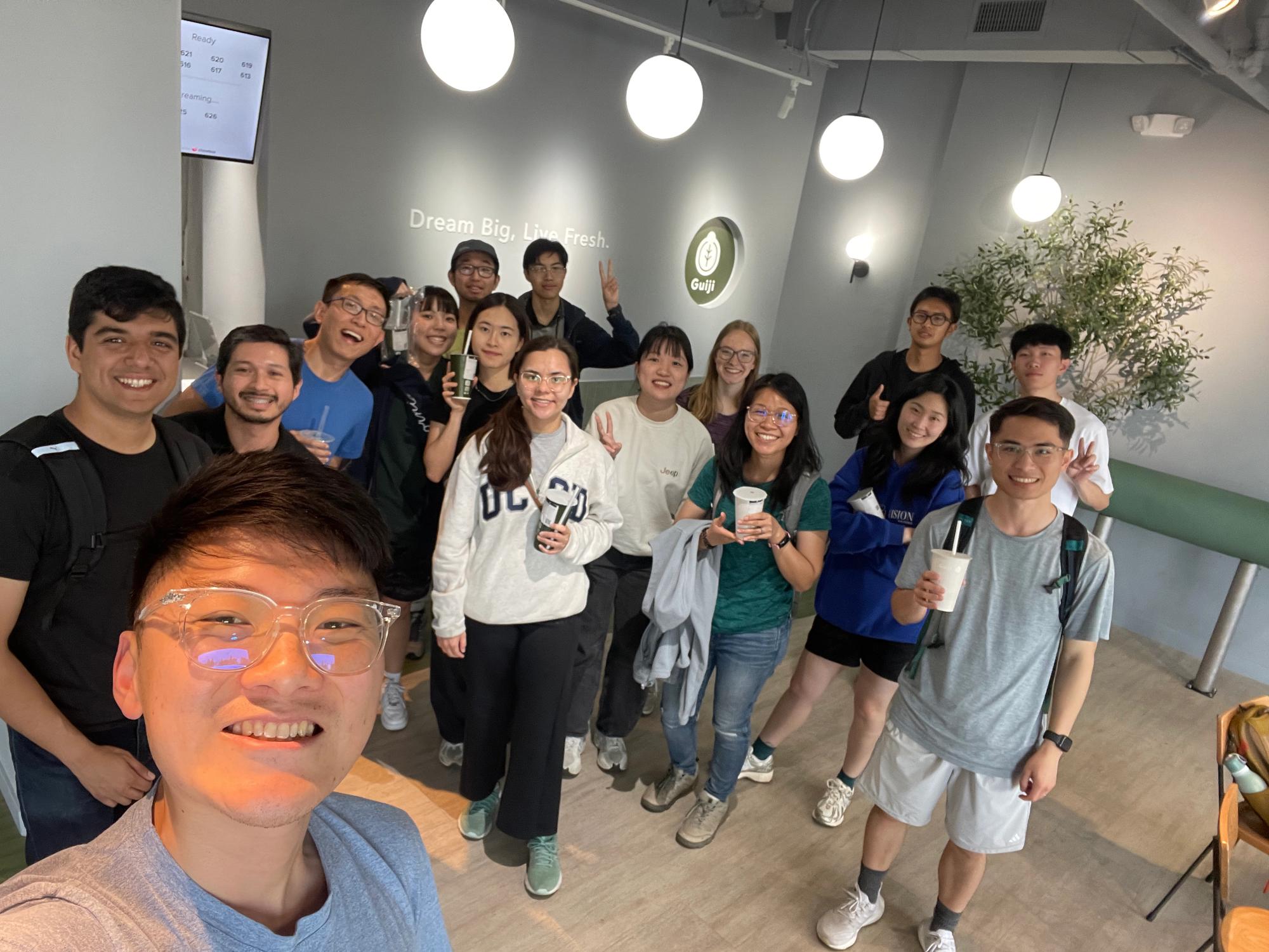 ISMP mentors and students together in San Diego