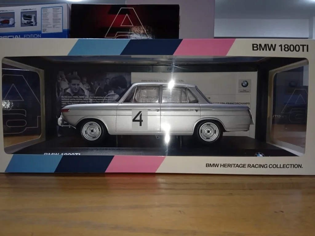RARE 1:18 BMW 1800 TI (1965 Spa Winner) - Minichamps Heritage Collection