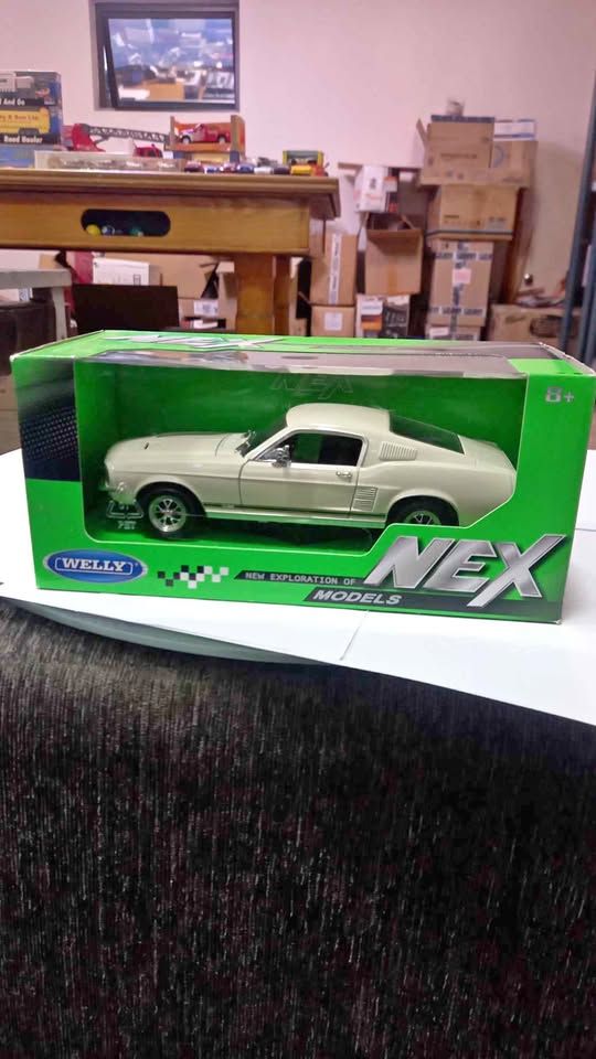Welly NEX 1:24 1967 Ford Mustang GT- die cast R600
