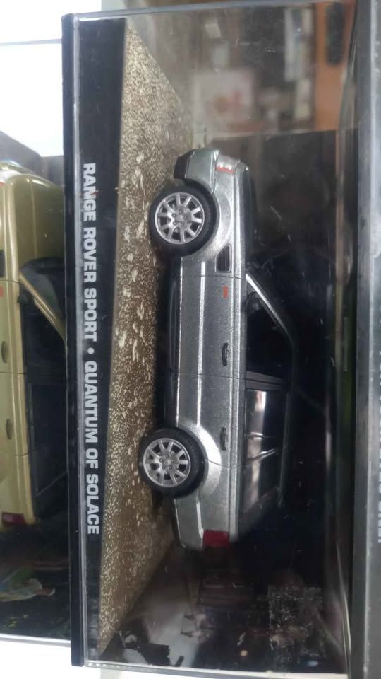 James Bond 007 Collection 1:43 Diecast Models view 3