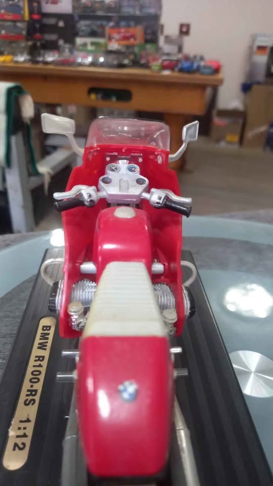BMW R100-RS Yat ming scale 1:12 view 7