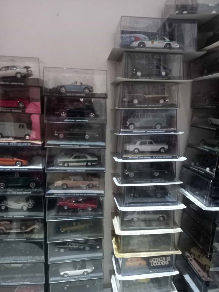 James Bond Collection view 5
