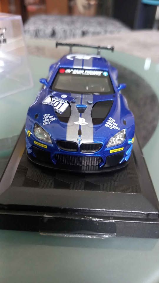 BMW 1:44 M6 Gt3 view 2