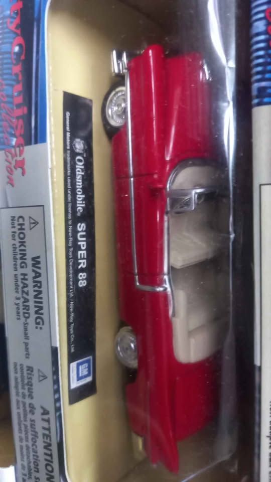 City Cruiser Collection 1:43 Die Cast Model cars view 3