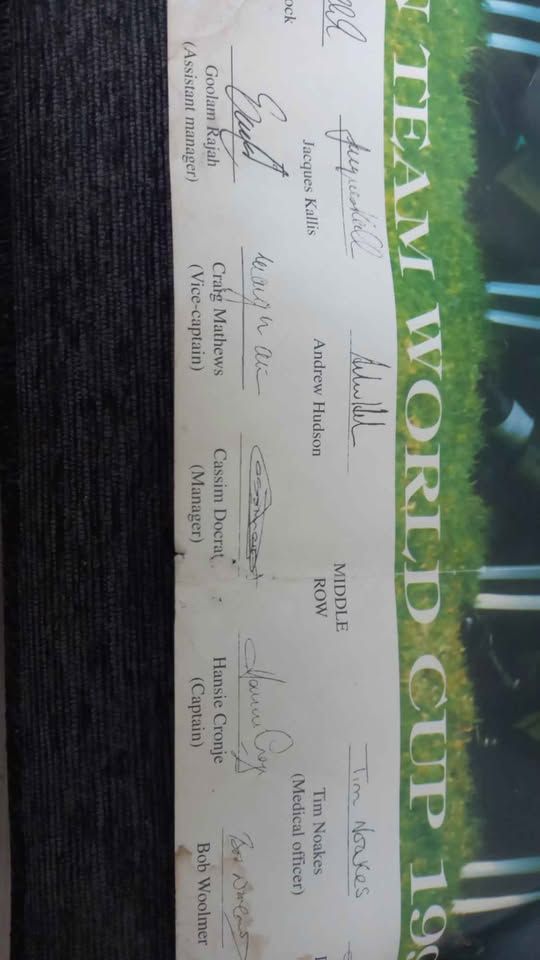 1996 cricket SA team view 4