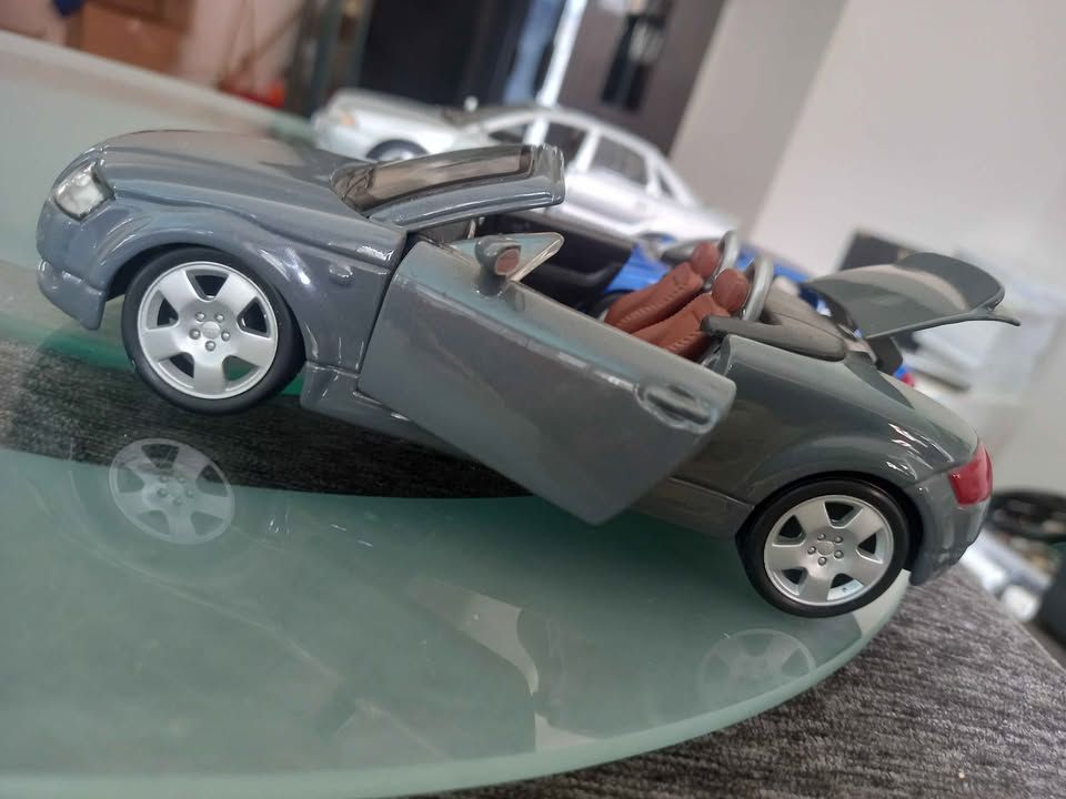 4 x AUDI Model cars different scales collection set  view 5
