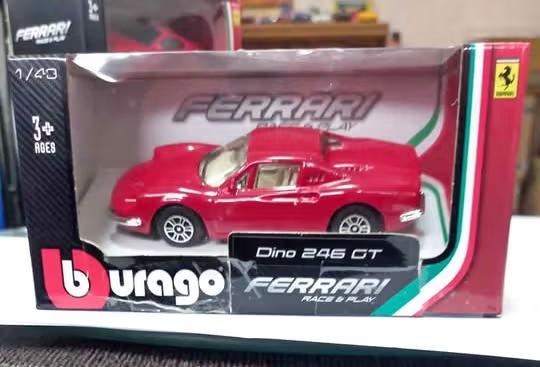 Burago Ferrari Dino 246 GT die cast R200