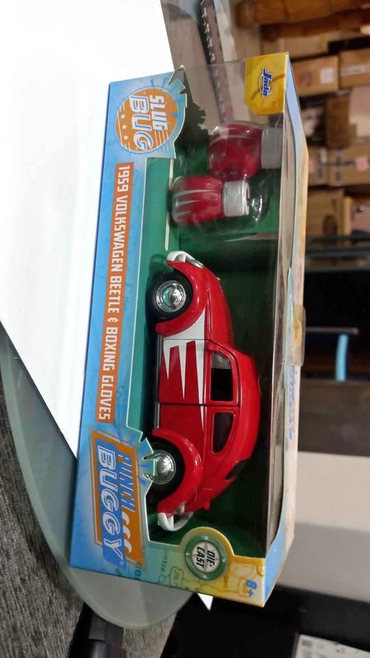 Jada VW Beetle 1959 with gloves