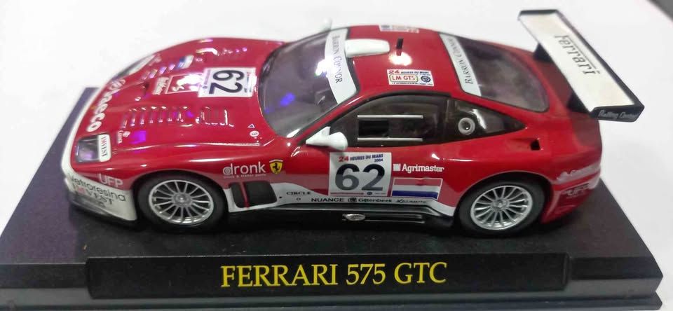 Ferrari 575 GTC 1:43 Diecast Model