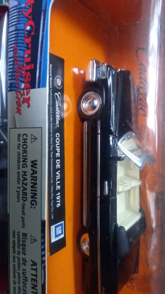 City Cruiser Collection 1:43 Die Cast Model cars view 9