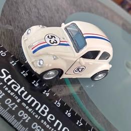 1:43 Volkswagen Beetle "Herbie Rides Again" Diecast Model #53