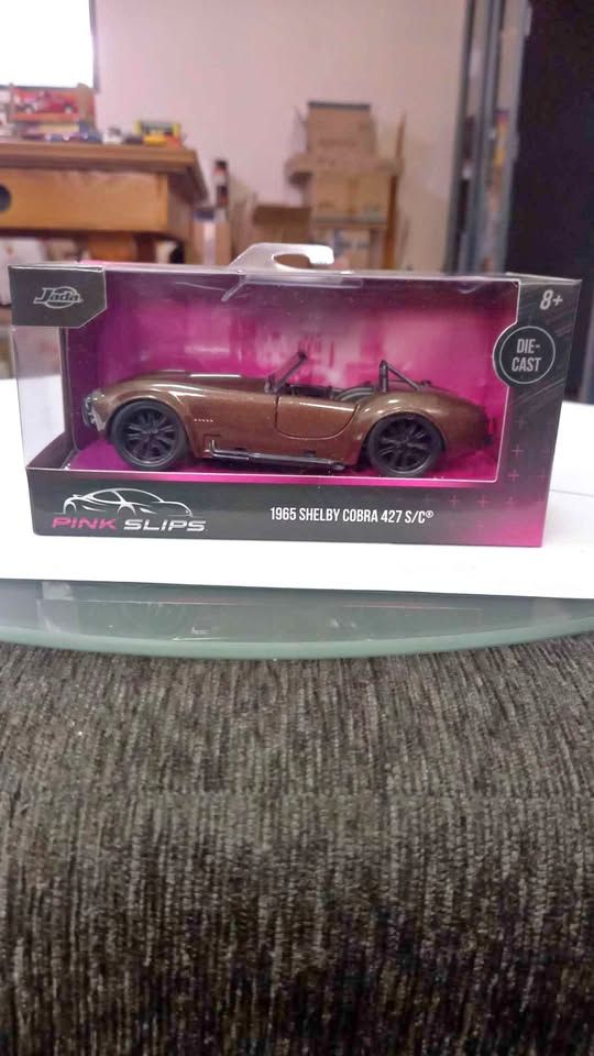 Jada Pink slips 1:32 1965 Shelby cobra 427 s/c die cast R200