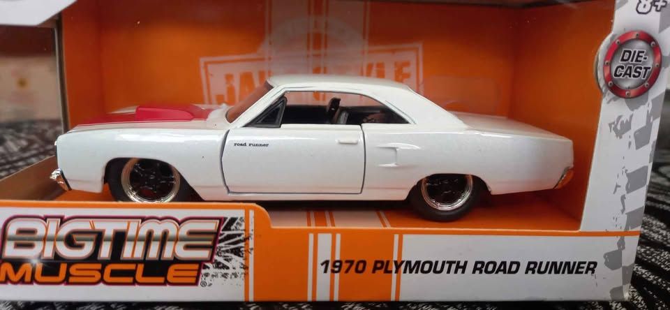 Jada Toys Big Time Muscle 1:32 Scale Diecast Model Cars  view 3
