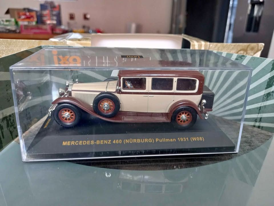 IXO Mercedes-Benz 460 (Nurberg) Puliman 1931 (W08) Model