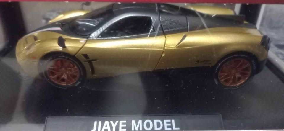 jiaye model 1:22 brand new die cast view 2