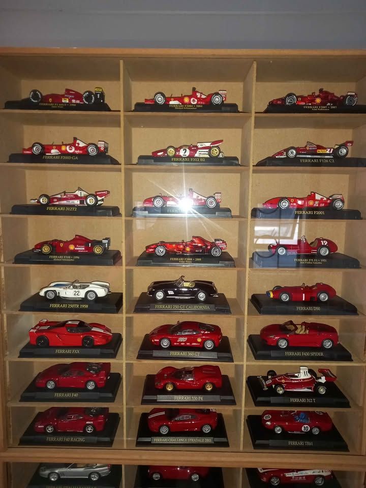Ferrari Collection Set - scale 1:43 - 76 cars total  view 2