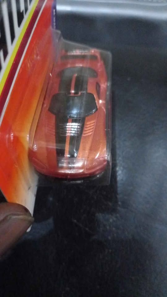 Match Box Dodge viper  view 2