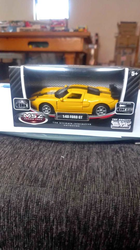 MSZ 1:40 Ford gt die cast R200