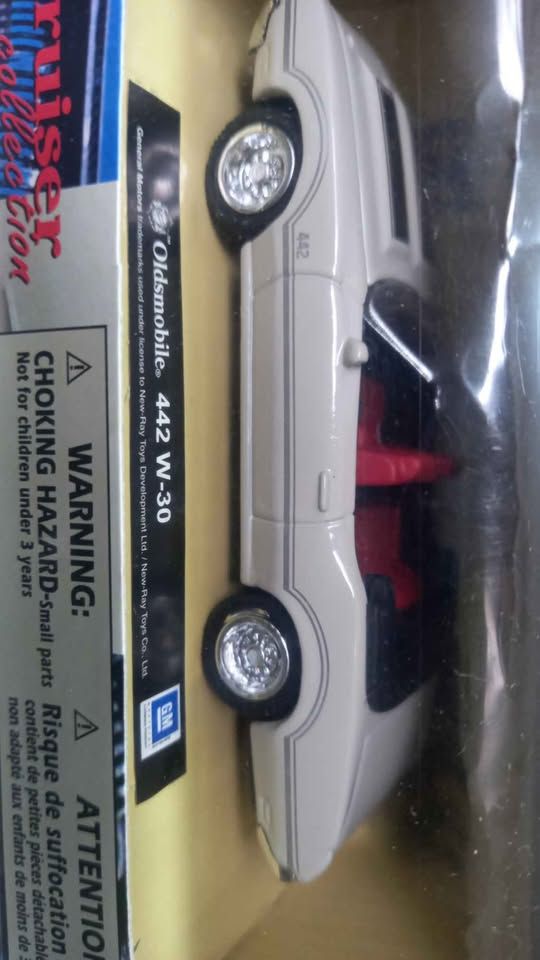City Cruiser Collection 1:43 Die Cast Model cars view 7