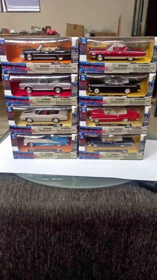 City Cruiser Collection 1:43 Die Cast Model cars
