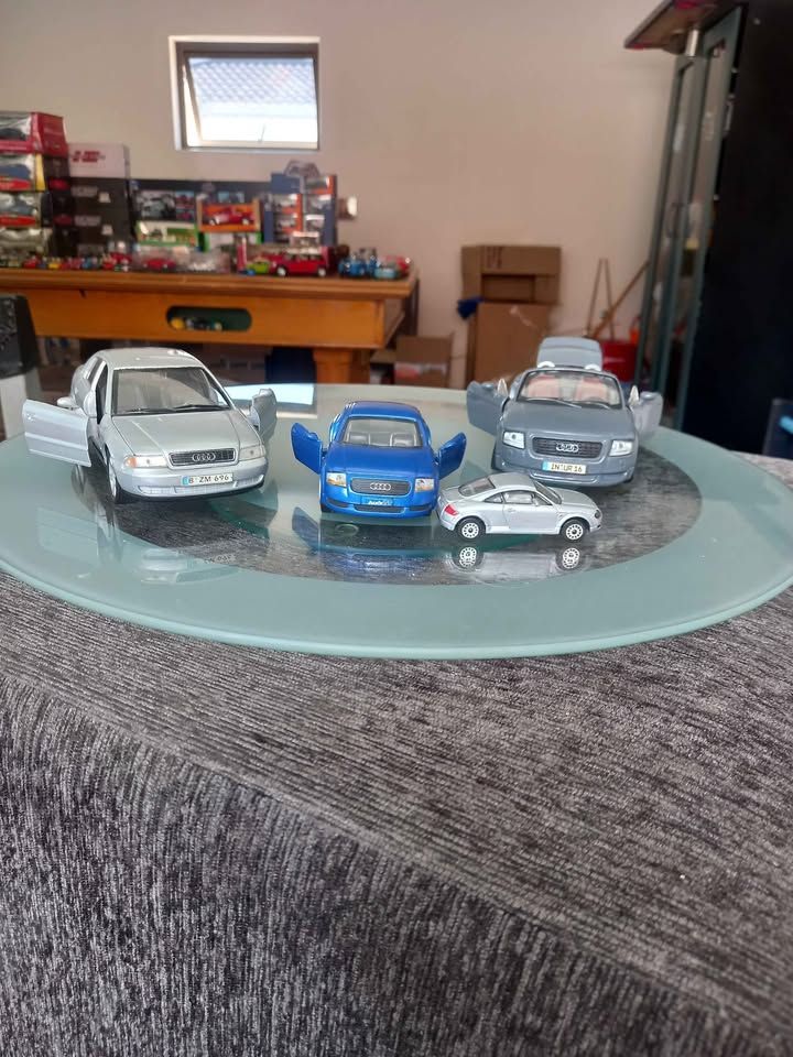 4 x AUDI Model cars different scales collection set  view 9