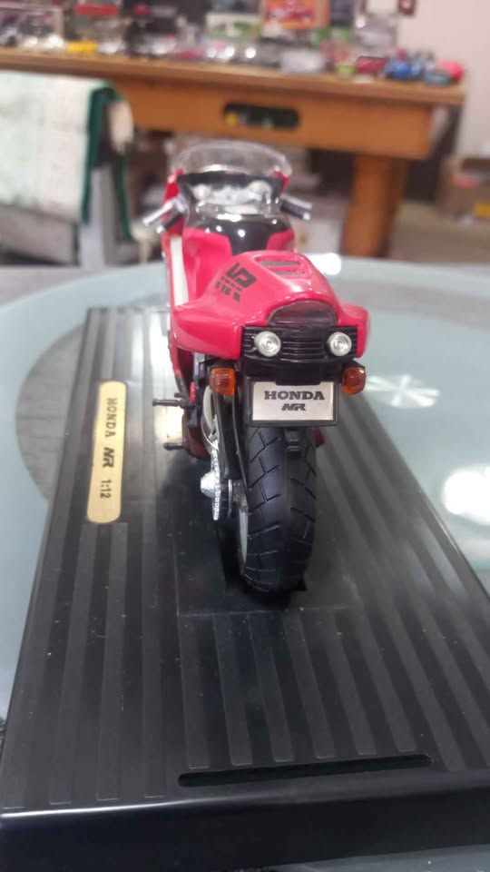 Honda NR scale 1:12 view 2