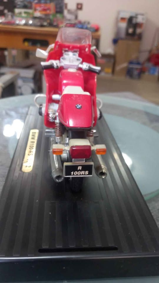 BMW R100-RS Yat ming scale 1:12 view 2