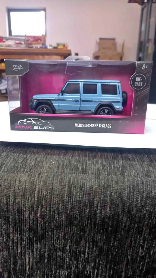 Jada Jada Pink slips 1:32 Mercedes-Benz G class die cast R200