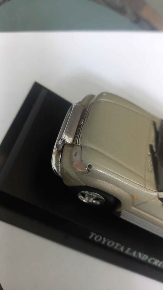 Land cruiser view 2