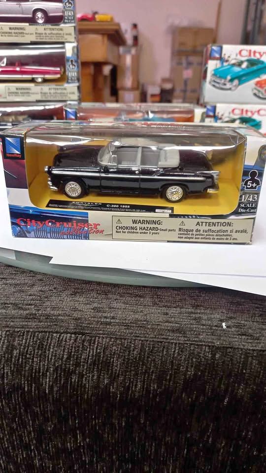New Ray 1:43 Chrysler C-300 1955 die cast R200