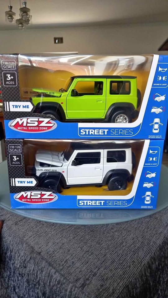 MSZ Suzuki Jimmy - die cast - scale 1:18-1:26 - Street Series | Green or White - Sold Separately
