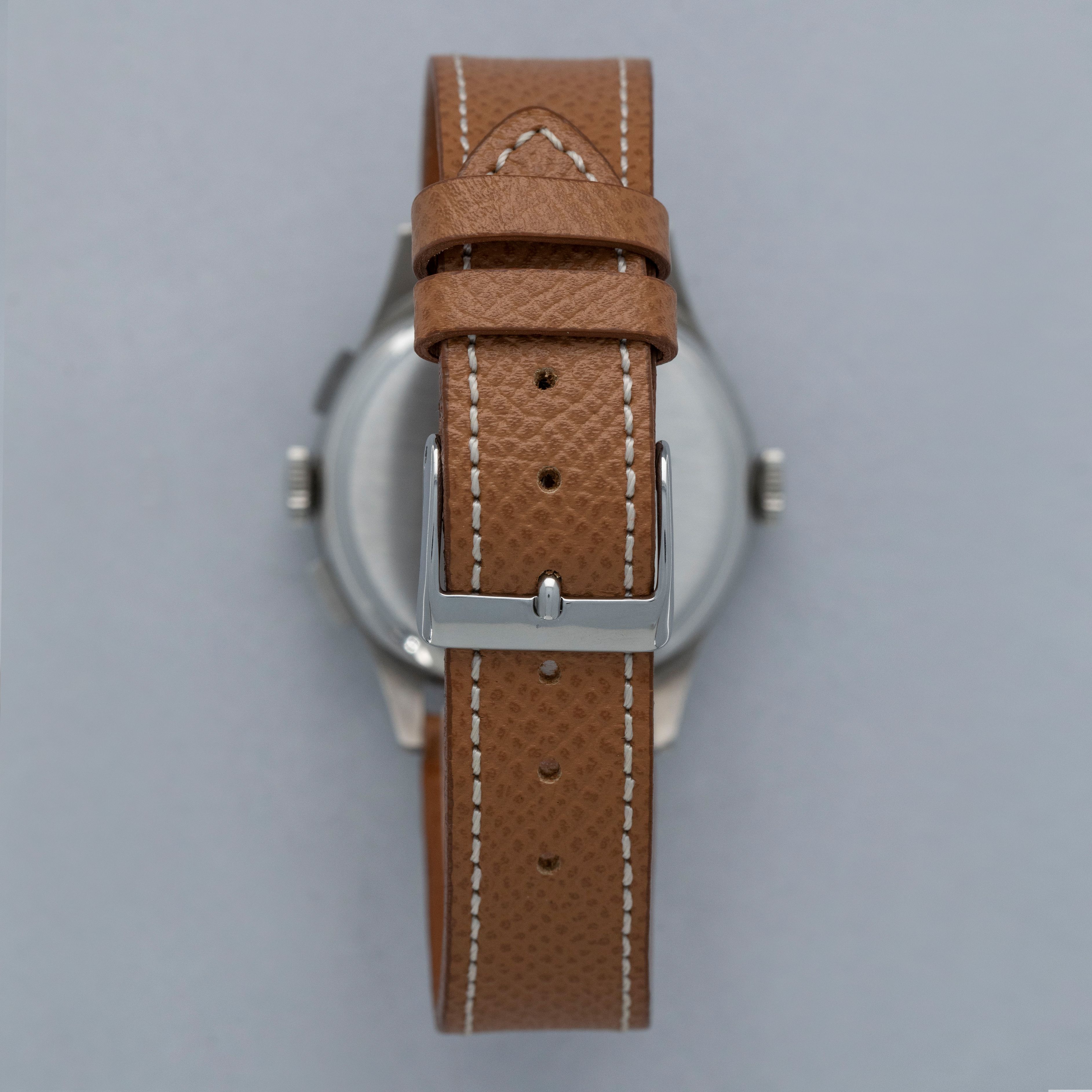 Universal Geneve Aero-Compax 22414 | Auctions | Loupe This