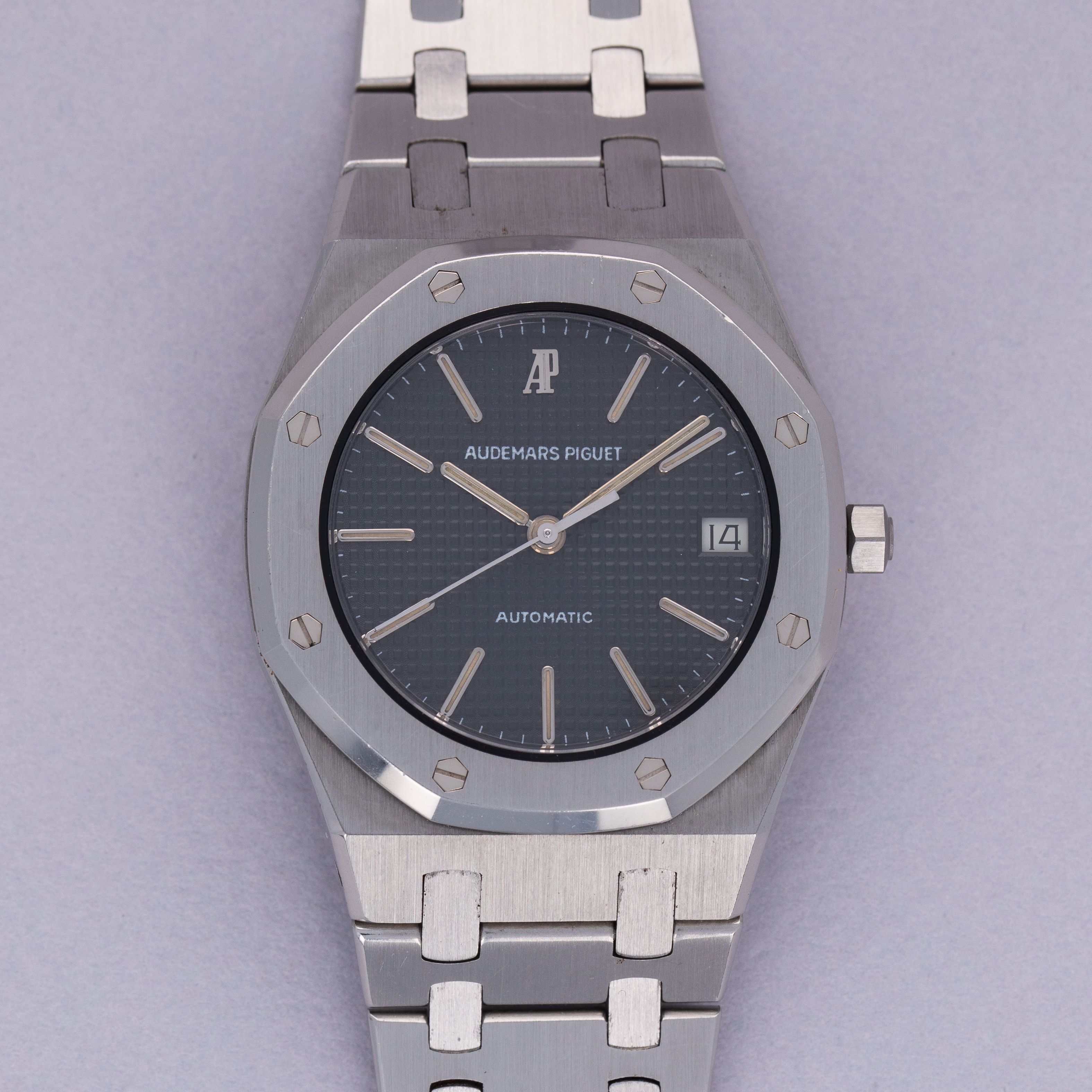 Audemars Piguet Royal Oak 4100ST | Auctions | Loupe This