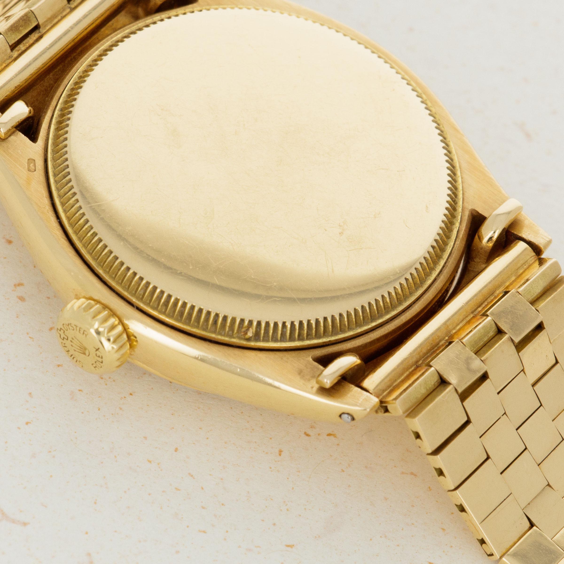 Rolex Oyster Perpetual 6022 18k YG with Brick Bracelet