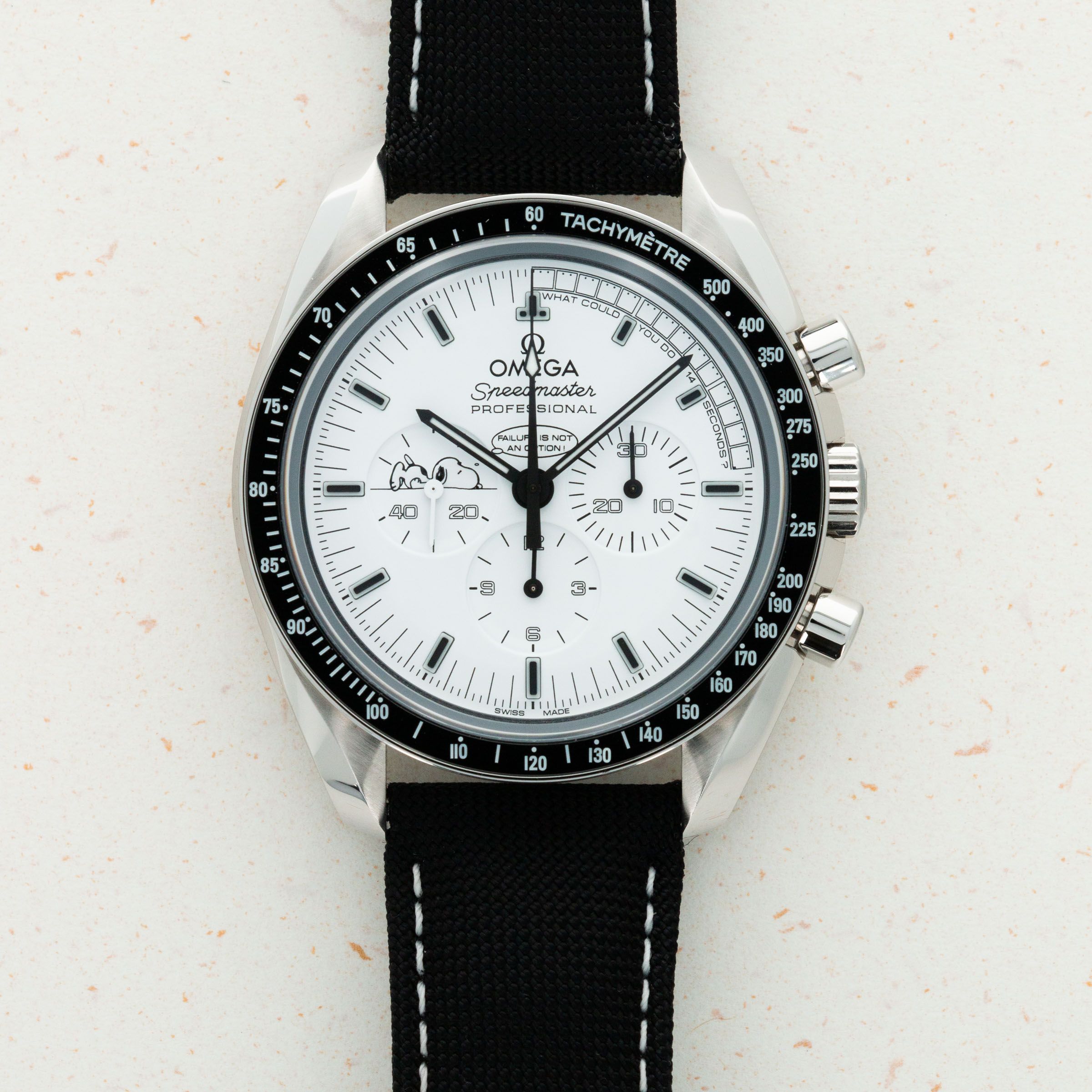 speedmaster silver snoopy