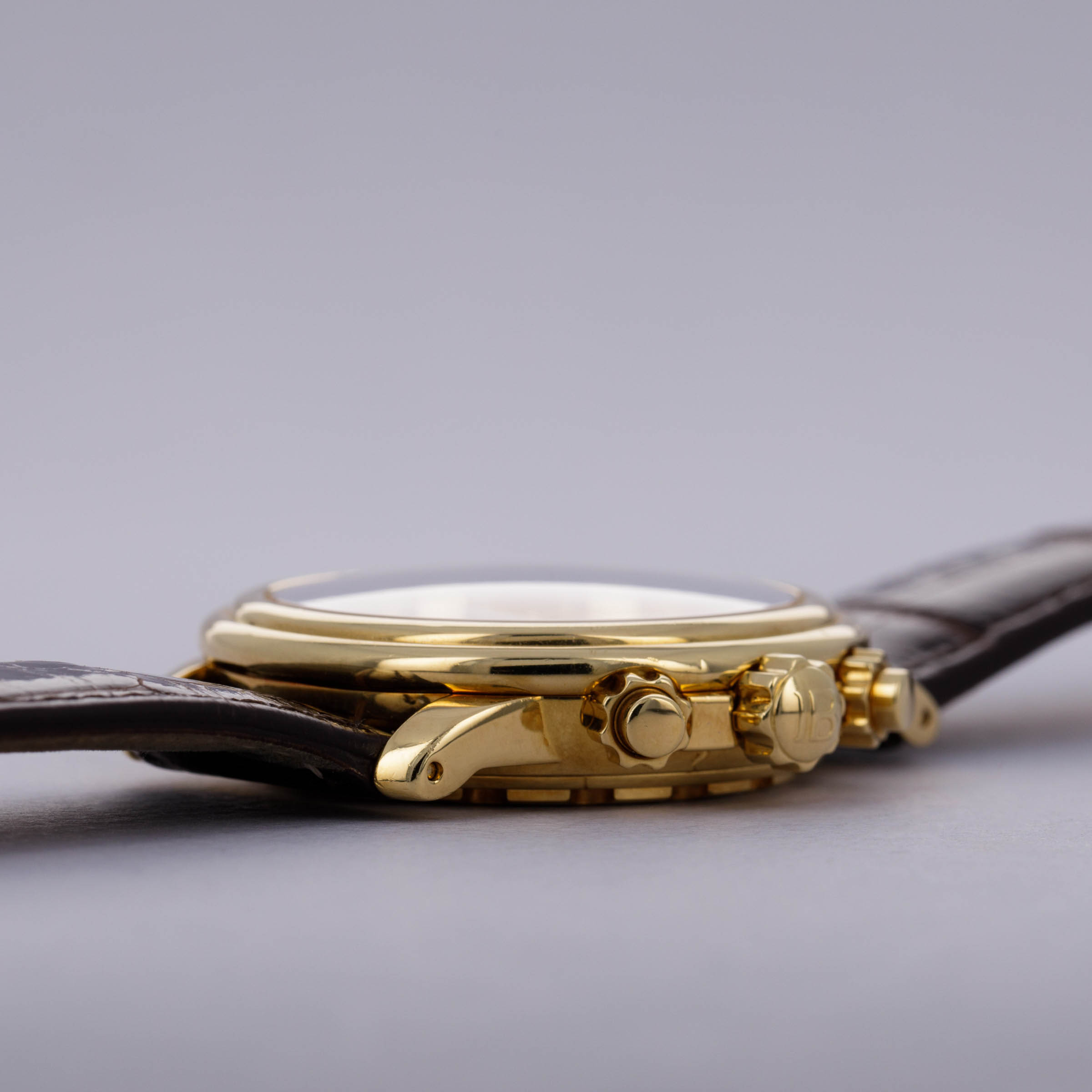 Blancpain Leman Chronograph 2185-1418-53 18k YG | Auctions | Loupe