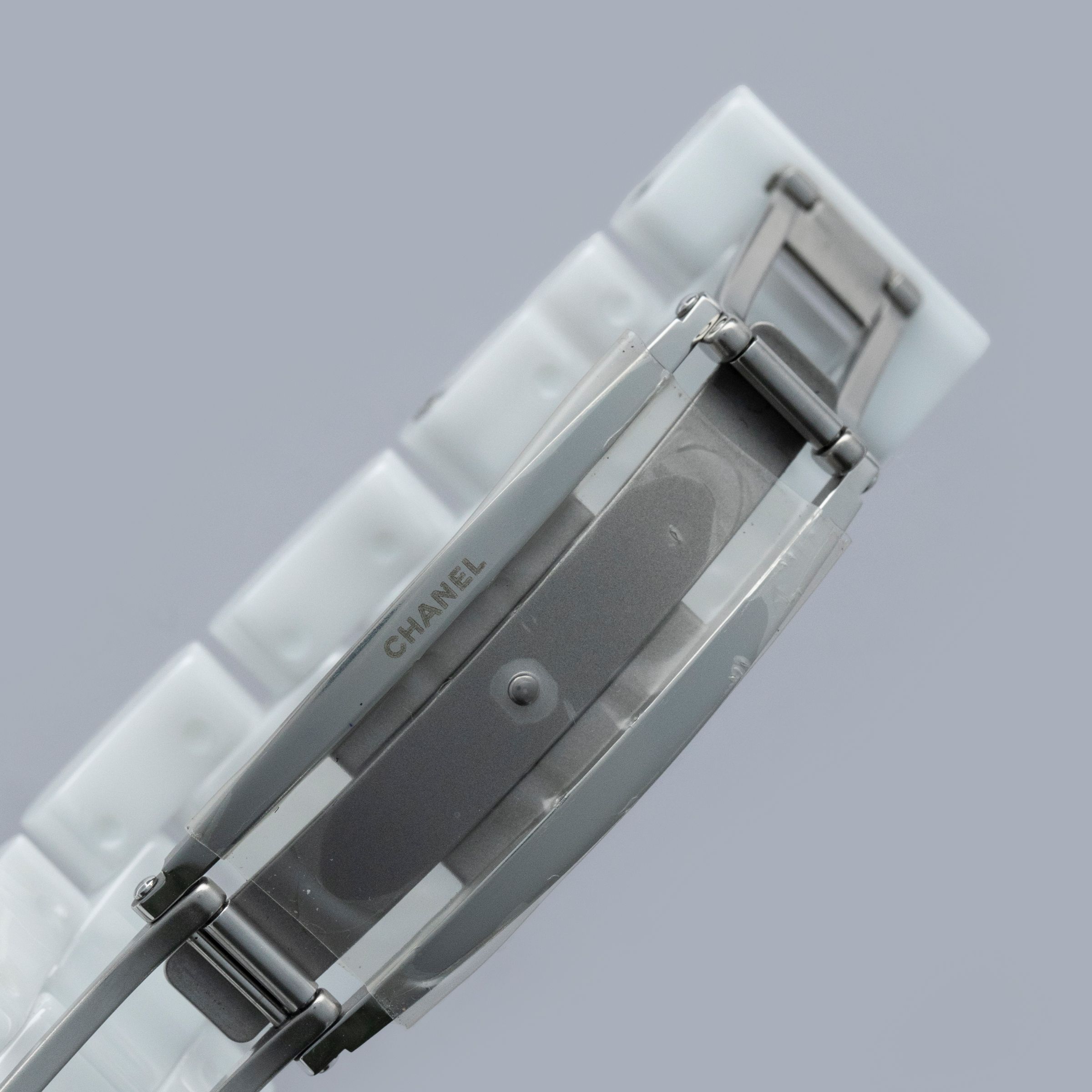 CHANEL ストライプ 七分丈 ガウチョパンツ 白 36 CHANEL ストライプ 七分丈 ガウチョパンツ 白 36 CHANEL ストライプ 七