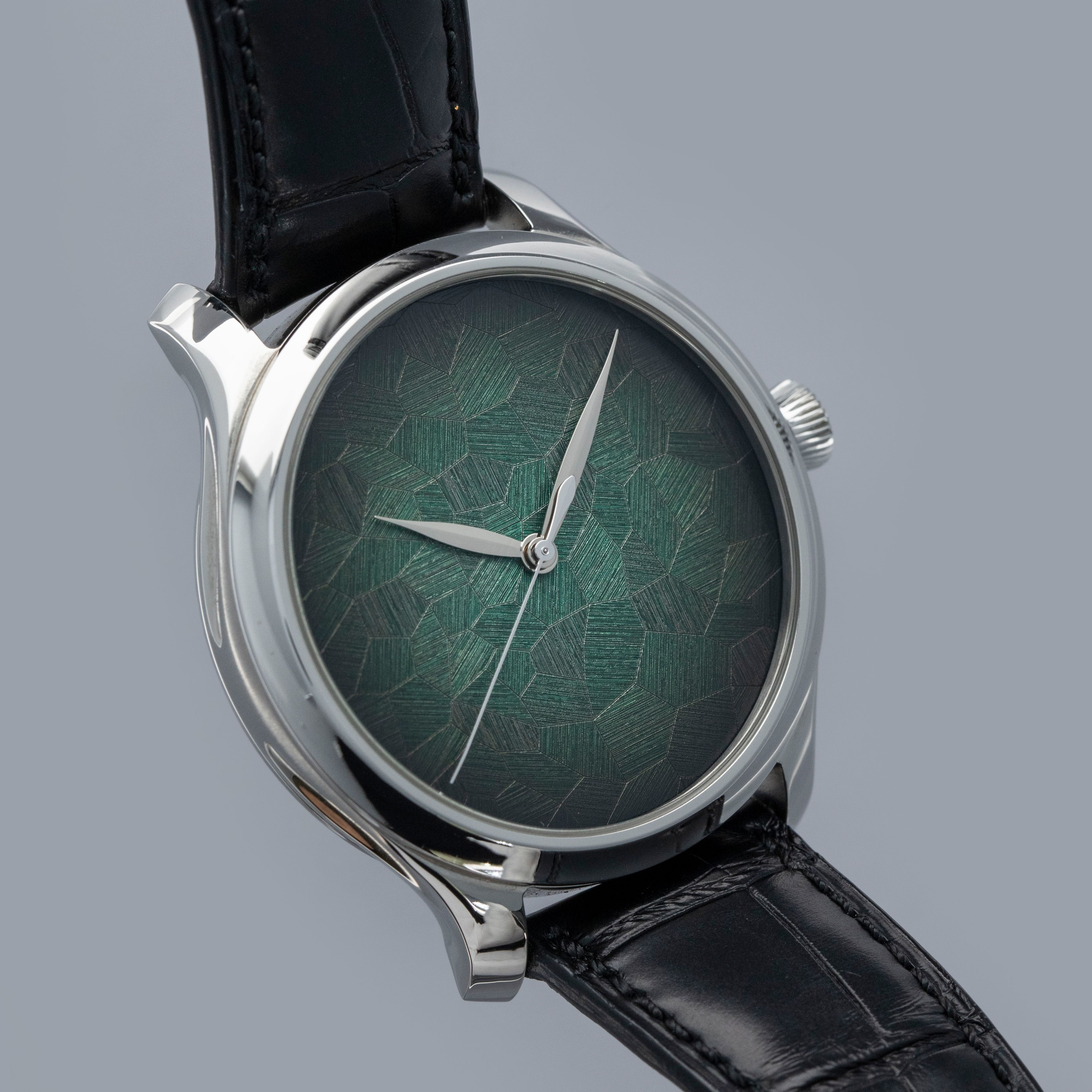 H Moser & Cie. Endeavour Center Seconds 1200-1221 Mosaic Green