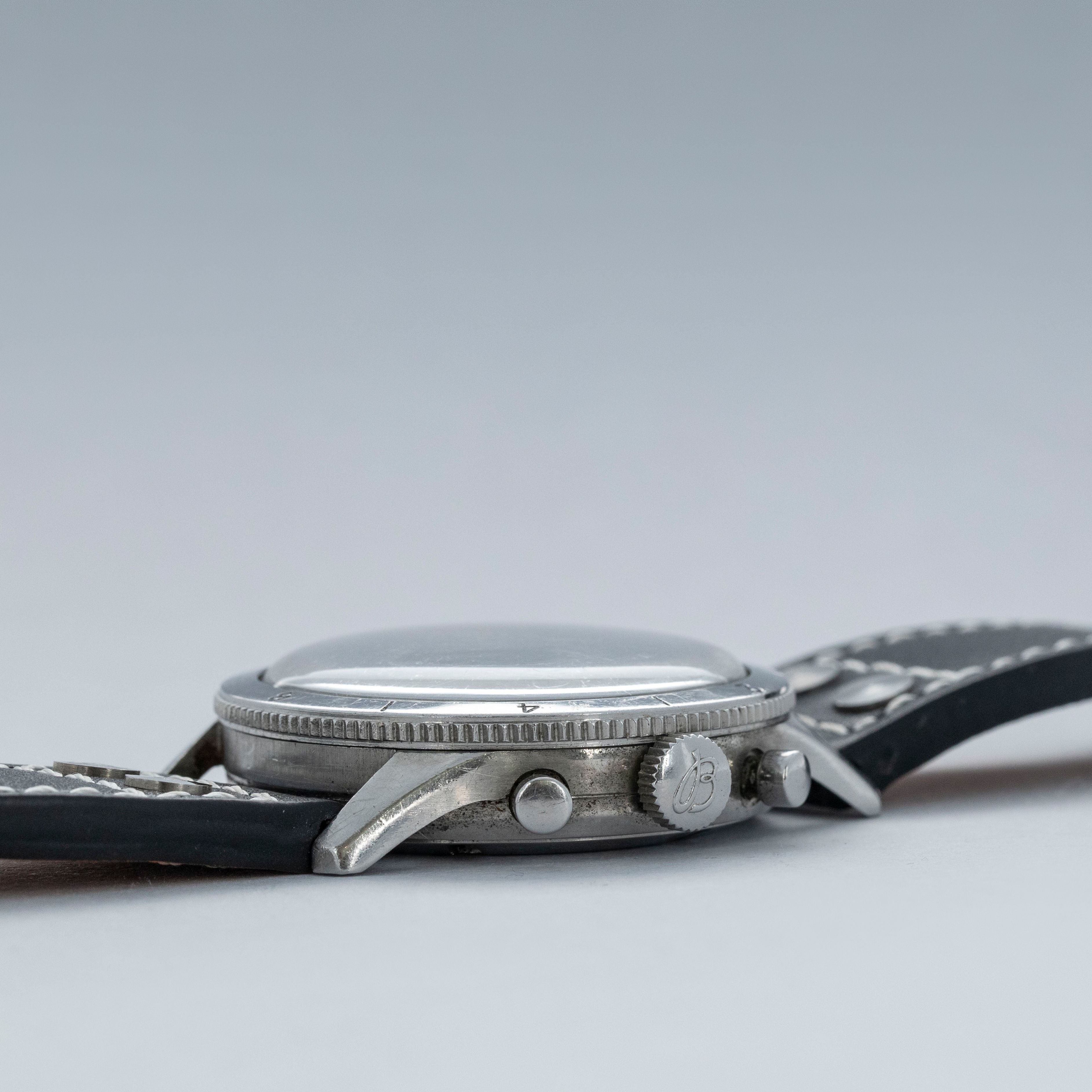 Breitling AVI Co-Pilot 765 Reverse Panda Dial | Auctions | Loupe This