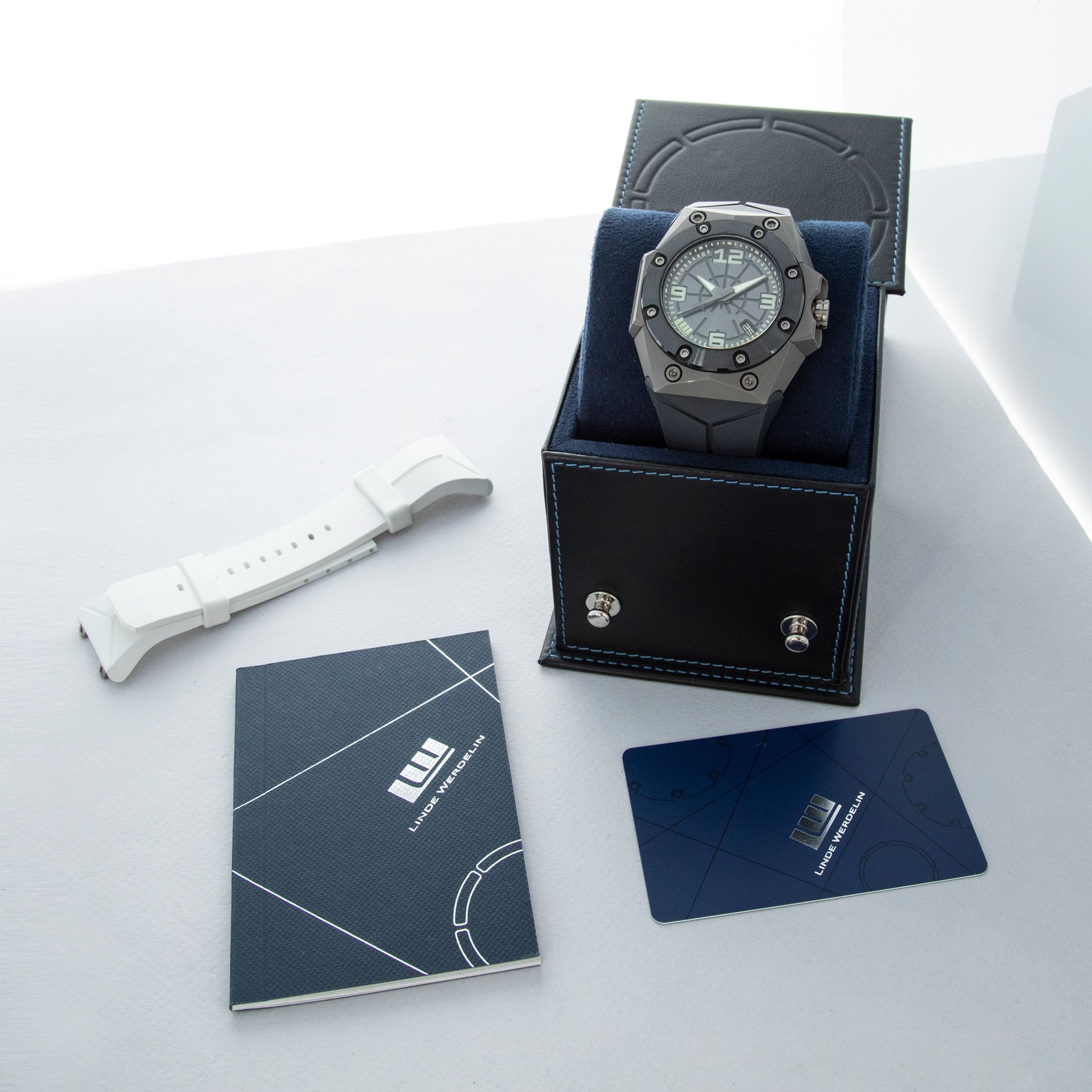 Linde Werdelin Oktopus Frogman Danish Military Ceramic and