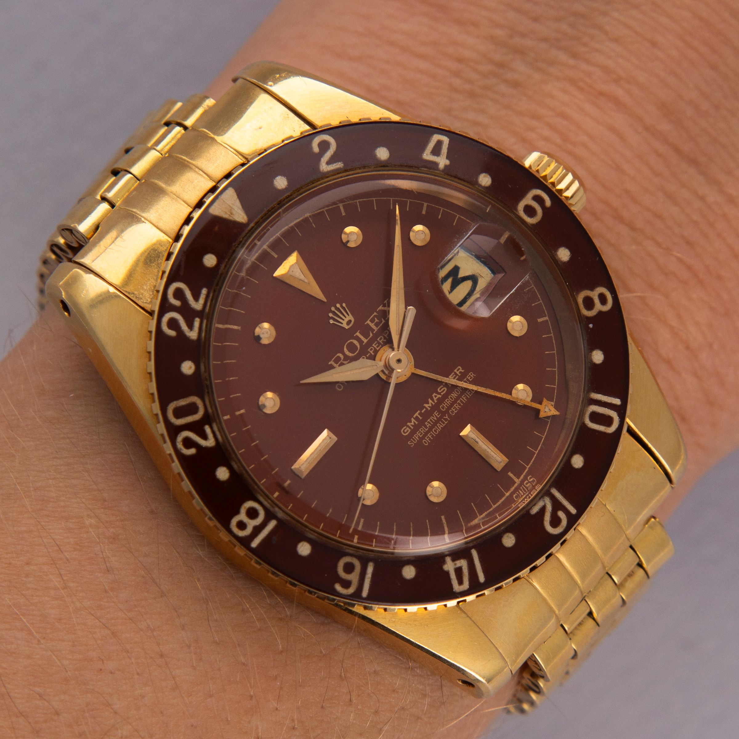 Rolex GMT-Master 6542 Bakelite Bezel 18k YG Near-Mint | Auctions