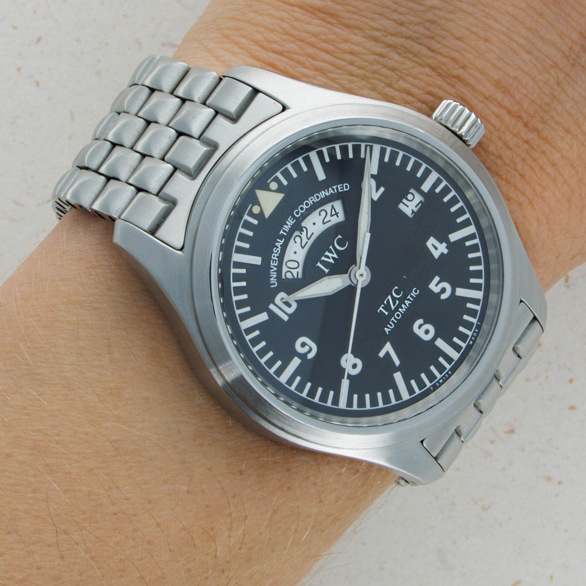 IWC Die Fliegeruhr UTC 3251 002 Auctions Loupe This